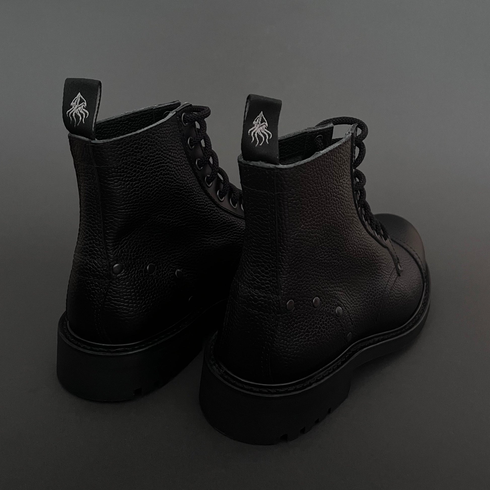Black Wave Royal Black 08GW Goodyear welt leather boot back